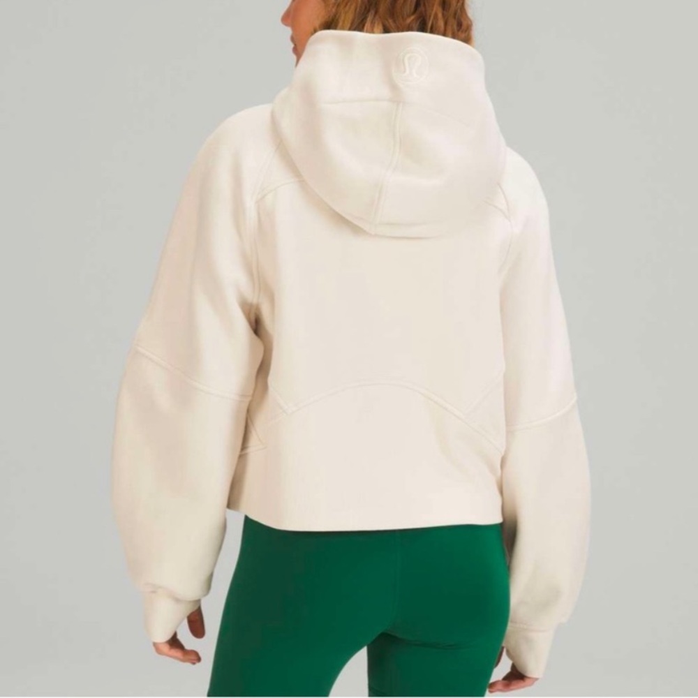 lululemon athletica Cropped Hoodie in Cream